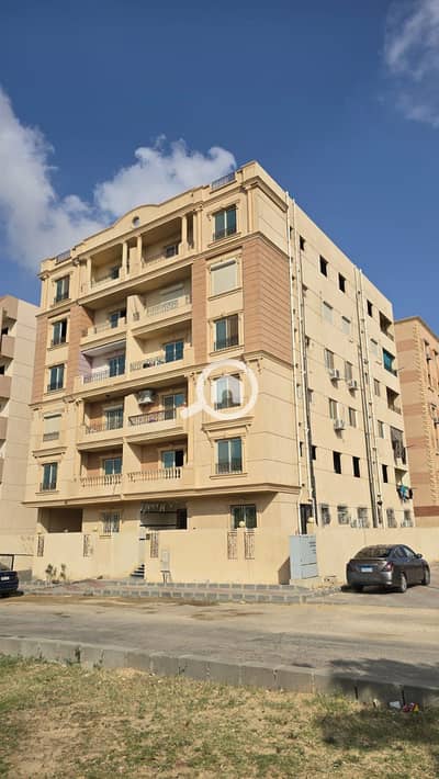 فلیٹ 3 غرف نوم للبيع في العبور، القاهرة - 68d9593d-e9a2-4e2b-87db-f74cbe265b00. jpg