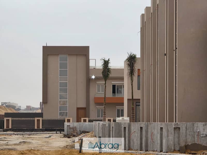 8 86d6acc5-6c1d-4878-8f24-6196d5cfaac3. jpeg