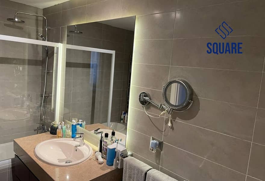 7 72a593b6-f575-498f-a000-24b868d1cd4c. jpg