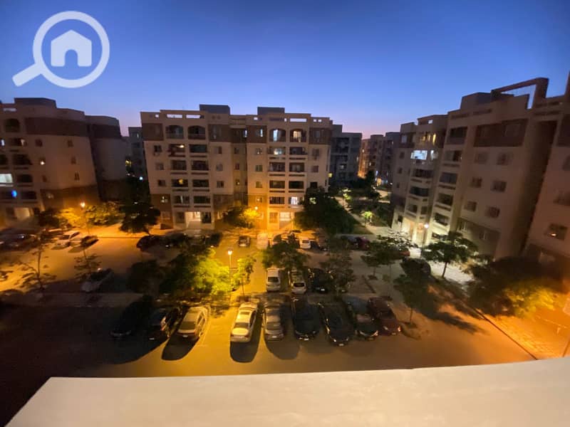 10 b3a19cb3-650e-4b7d-affc-2178931713a5. jpeg