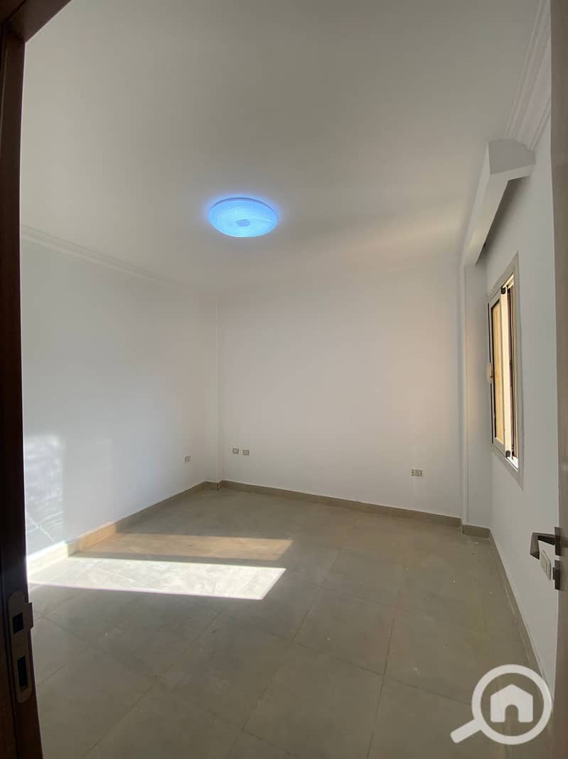 11 b83d545e-d35c-479c-a530-13e941ab0762. jpeg