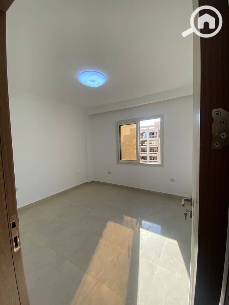 15 ecd2befc-25c0-4d2d-8108-cd37fc83d046. jpeg