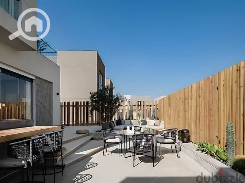 13 79859240-800x600. jpeg