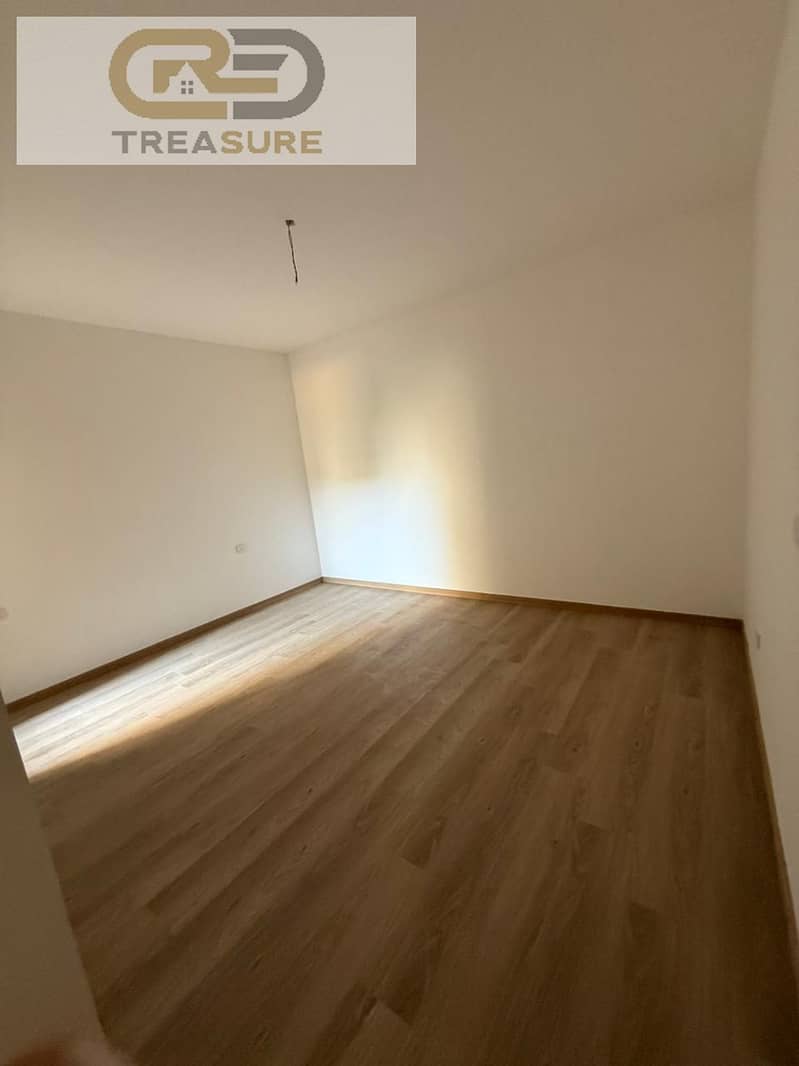 7 WhatsApp Image 2025-11-04 at 4.41. 41 PM (1). jpeg