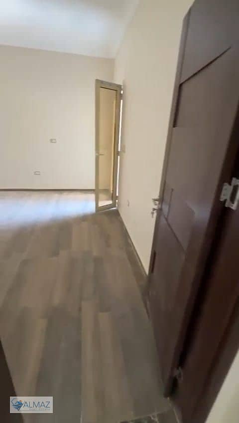 4 WhatsApp Image 2025-11-04 at 4.41. 54 PM (3). jpeg