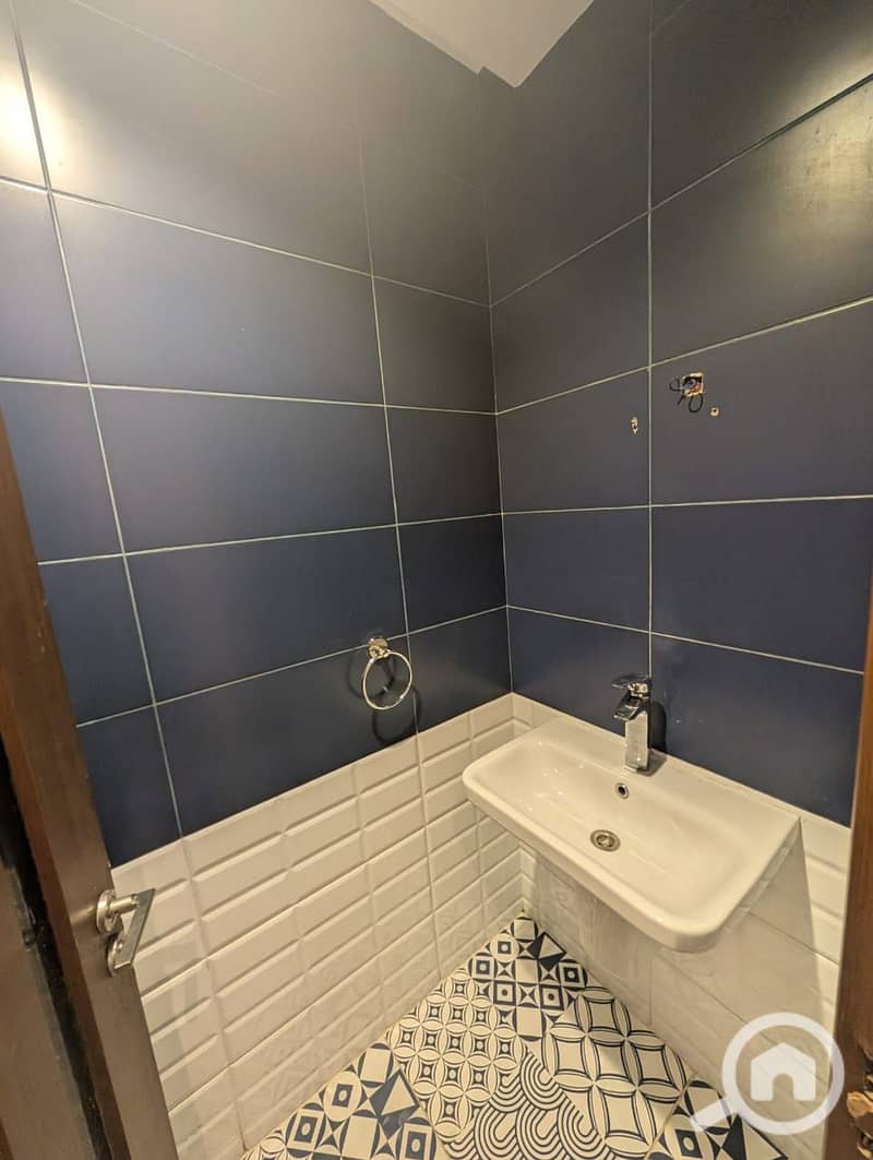 10 WhatsApp Image 2025-11-04 at 4.48. 52 PM (1). jpeg