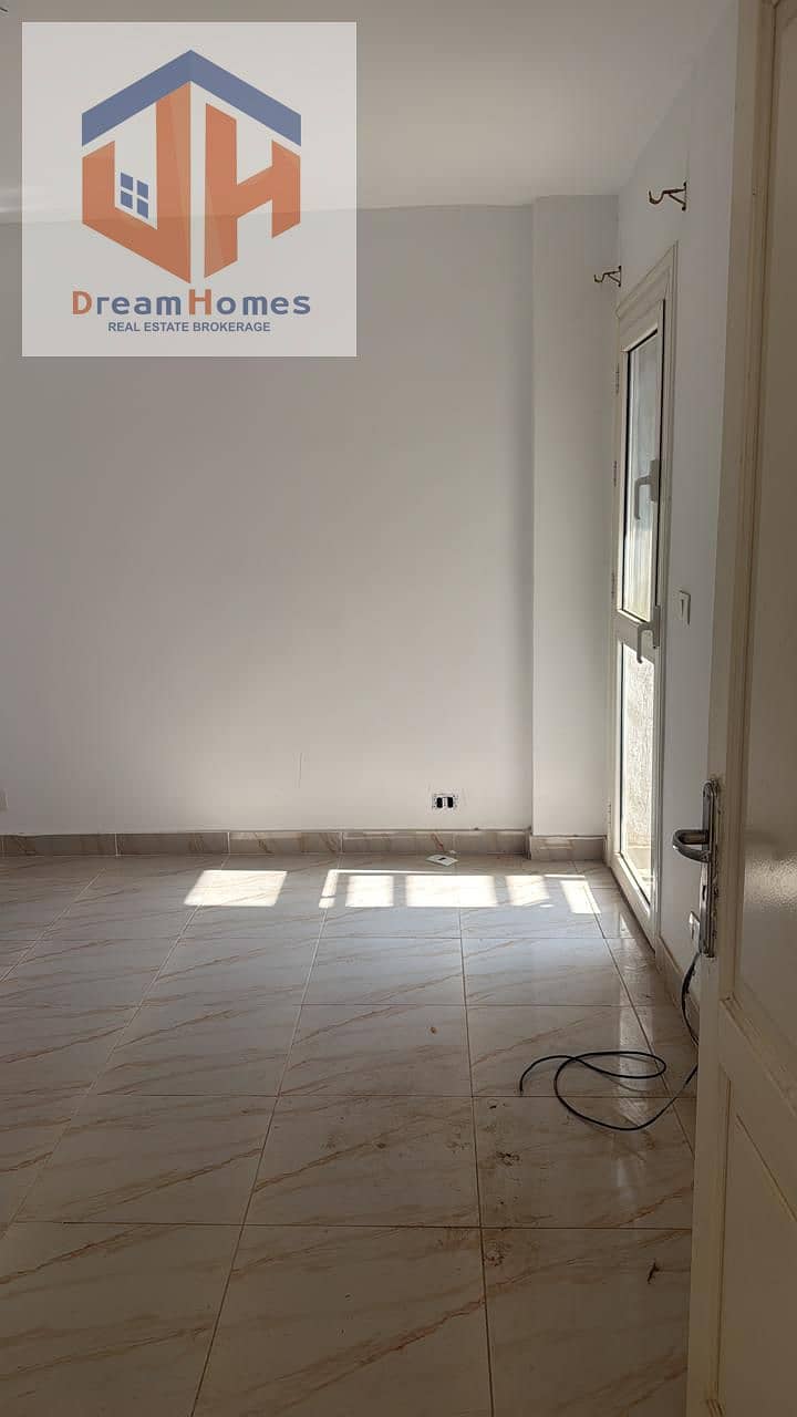 6 8dc341ec-da8e-4bf8-bb07-dfa5da1d151d. jpg