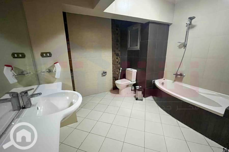 7 WhatsApp Image 2025-10-30 at 5.10. 07 PM (3). jpg