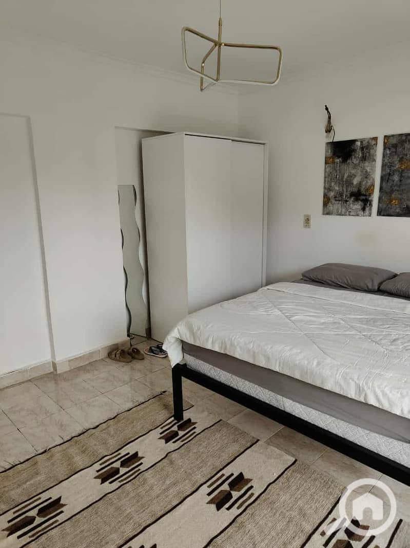 9 ca0aed1b-f173-4040-84b9-3e48f63345aa. jpg