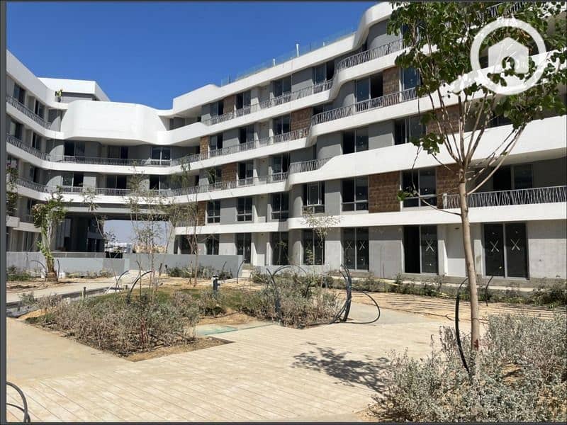 5 WhatsApp Image 2025-11-04 at 12.43. 42_8c424a6a. jpg