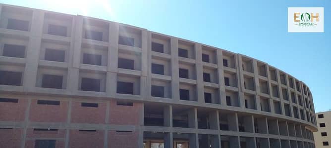 2 Bedroom Flat for Sale in Hurghada, Red Sea - WhatsApp Image 2025-09-12 at 21.57. 34 (1). jpeg 2 Bedroom Flat for Sale in Hurghada, Red Sea - WhatsApp Image 2025-09-12 at 21.57. 34 (1). jpeg