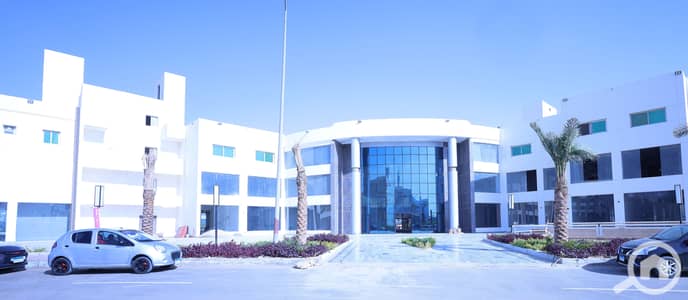 محلات تجارية  للايجار في 6 أكتوبر، الجيزة - 061A0039. JPG