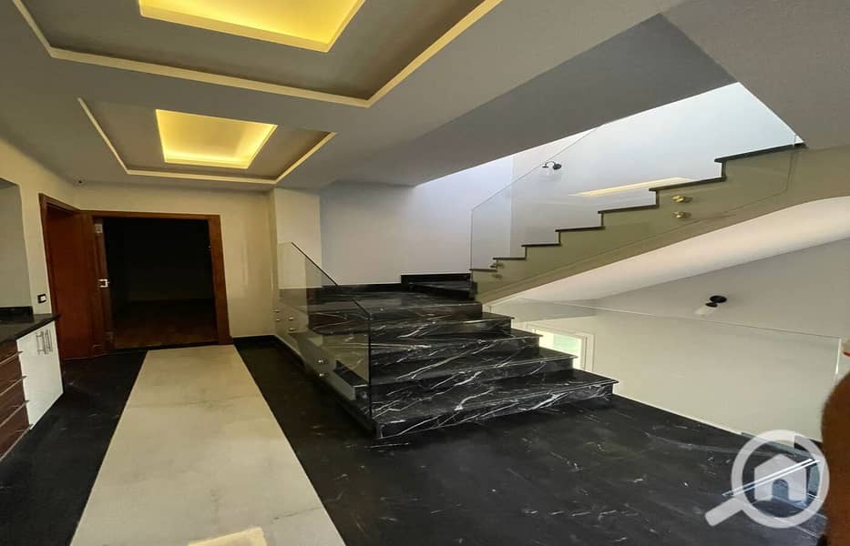 10 WhatsApp Image 2025-11-04 at 12.17. 00 PM (1). jpeg