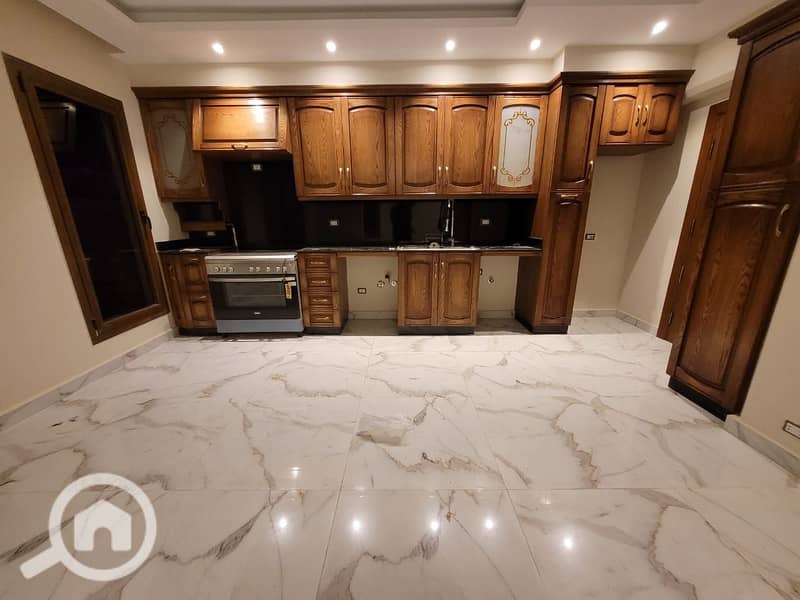 4 WhatsApp Image 2025-11-04 at 3.15. 54 PM (2). jpeg