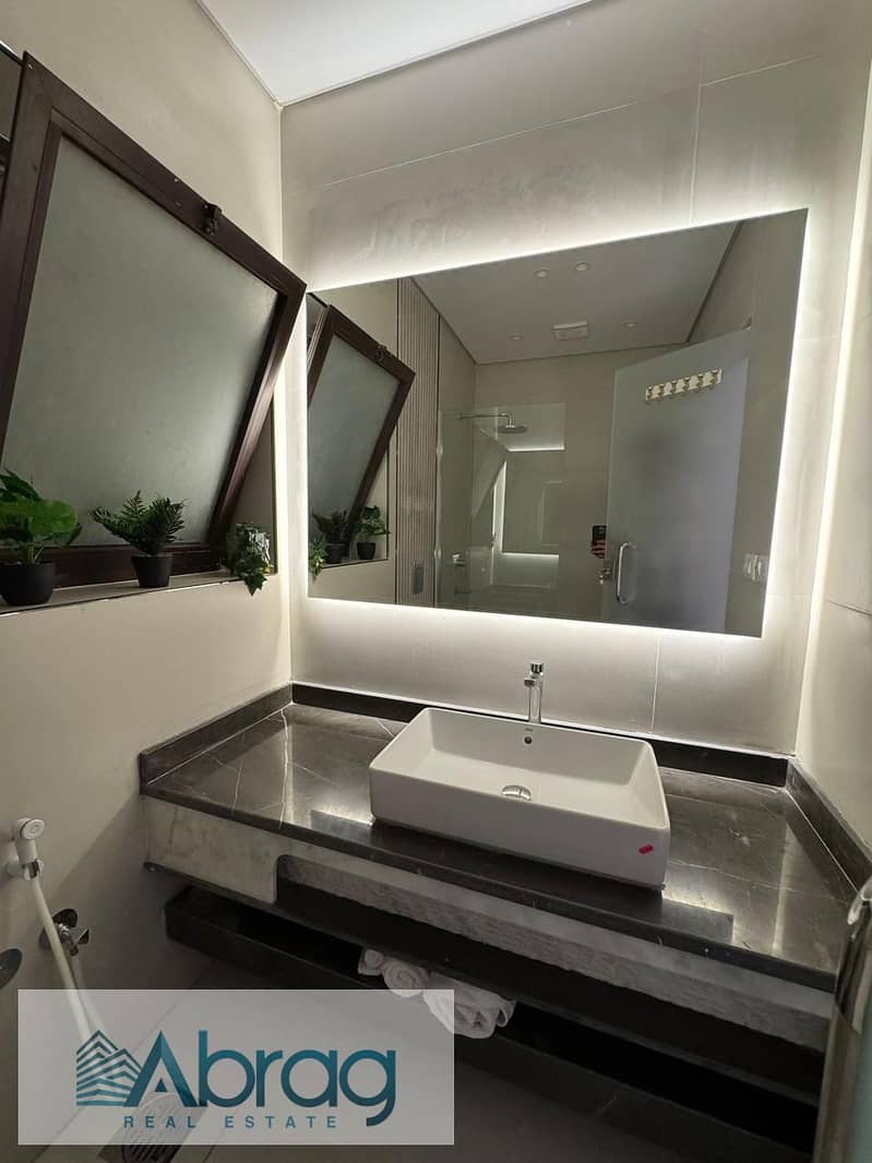 20 WhatsApp Image 2025-11-04 at 4.30. 47 PM (3). jpeg