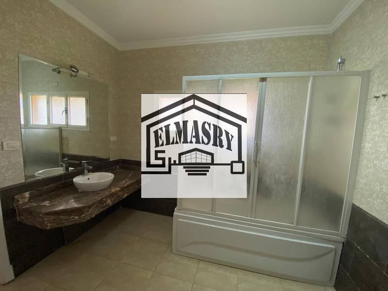 13 38119c68-c4aa-40fb-bdae-20a8177f54b2. jpeg