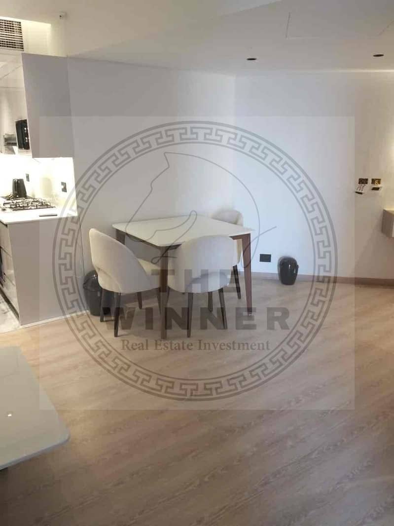 3 f33f01d3-8a54-4b5b-af3d-475be4788fcf. jpg