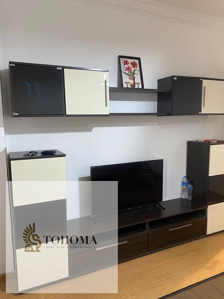 5 82803b14-a88f-4a56-a7bb-5c1552b11b0f. jpg