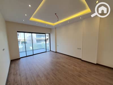 شقة 4 غرف نوم للايجار في القاهرة الجديدة، القاهرة - WhatsApp Image 2025-10-14 at 2.12. 27 PM (2). jpeg