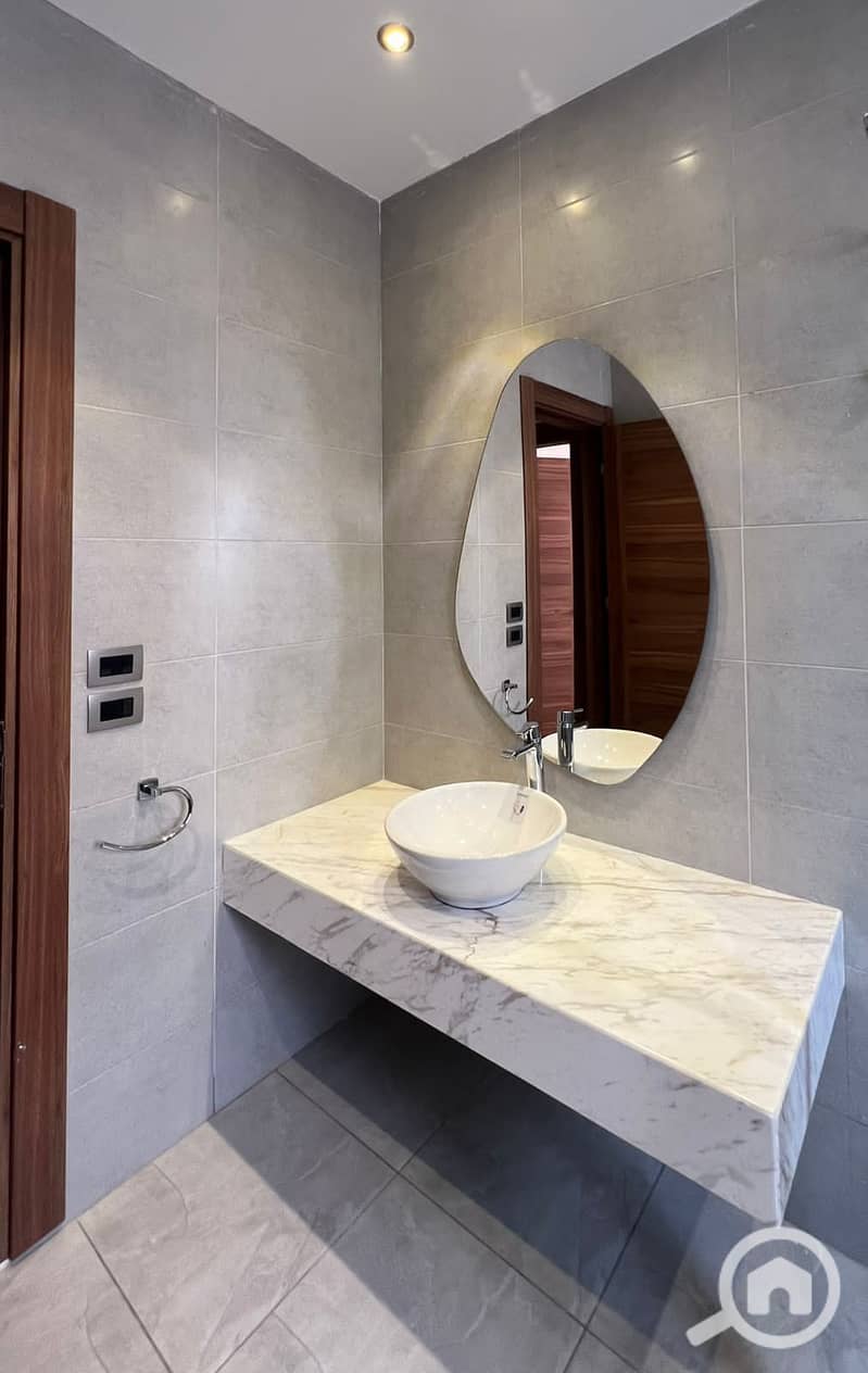 12 IMG-20251103-WA0121. jpg