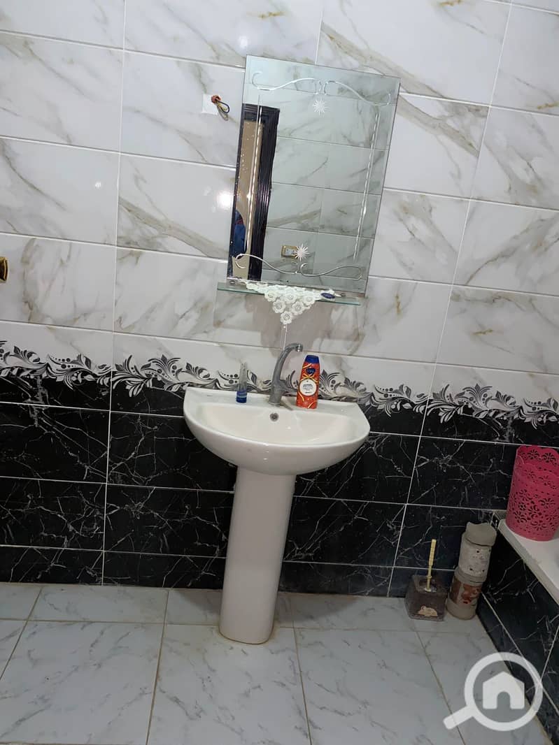 4 motion_photo_711120503716920605. jpg