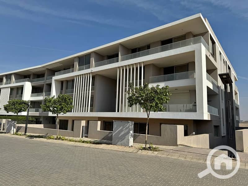 4 481730048_3912691755611349_8368491393182344971_n. jpg