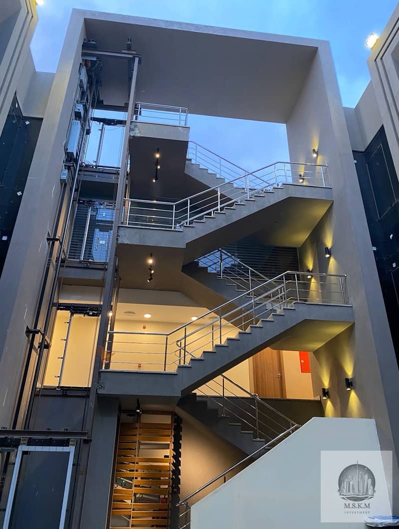 2 WhatsApp Image 2025-11-04 at 5.03. 50 PM(2). jpeg