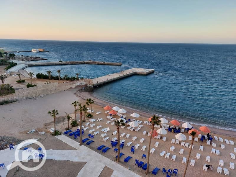 2 e9861aae-2cd9-441e-9f91-efd3815c4bac. jpg