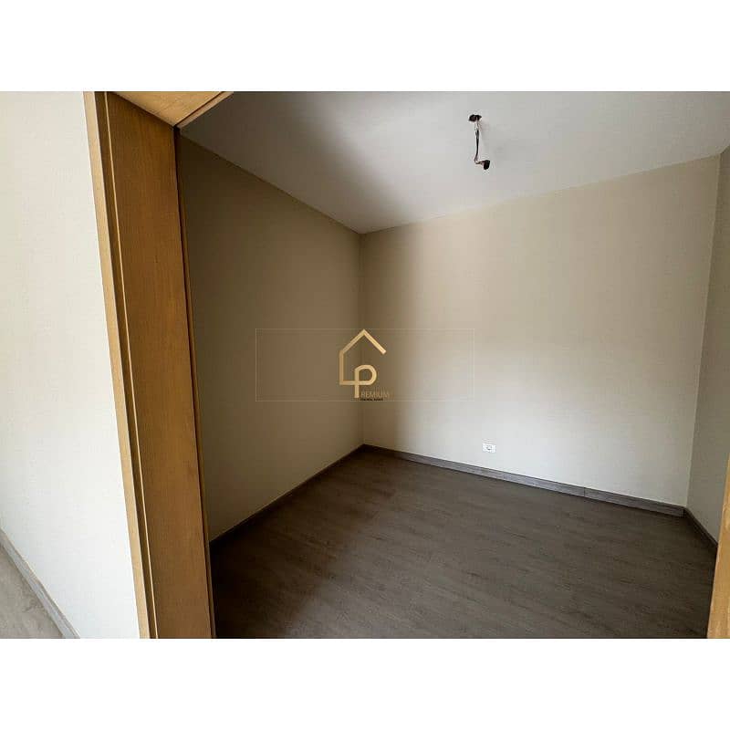 5 WhatsApp Image 2025-09-30 at 5.45. 39 PM. jpg