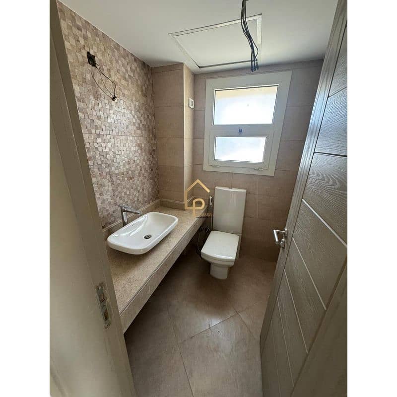 15 WhatsApp Image 2025-09-30 at 5.44. 43 PM (1). jpg