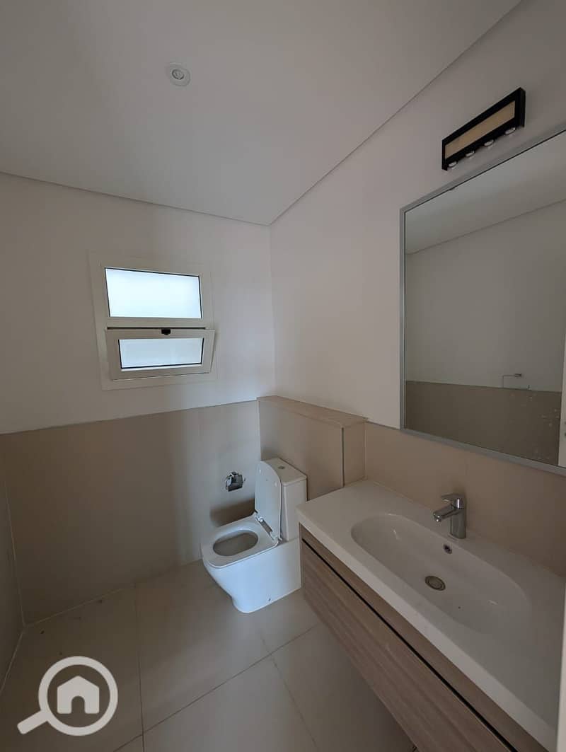 11 WhatsApp Image 2025-11-04 at 5.38. 11 AM (2). jpeg