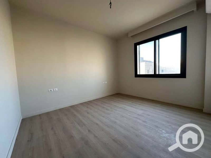 2 jkkkkkkkkkkkk. jpg