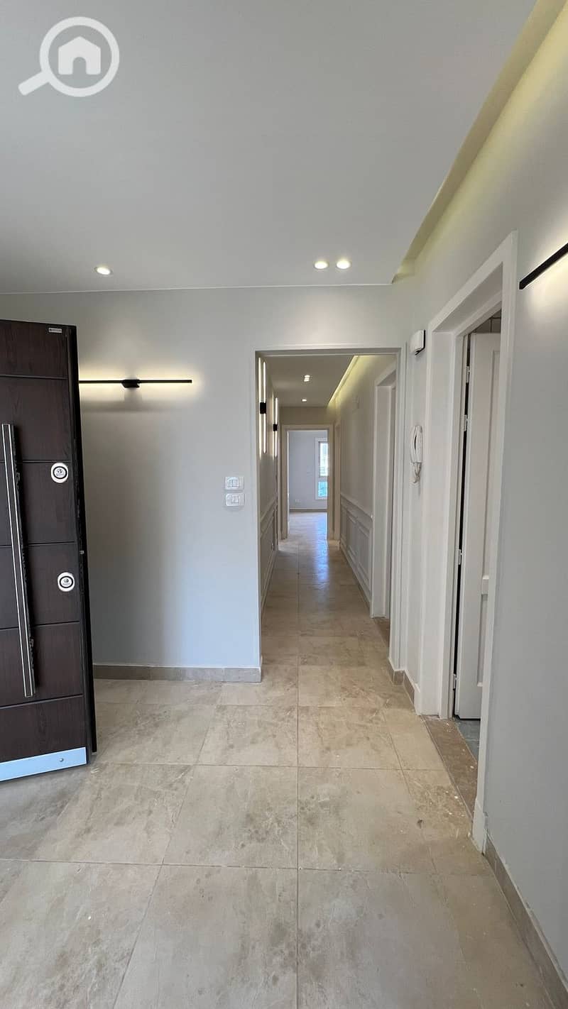 4 8a661ab6-184f-4f47-ae90-c3acf1e29622. jpg