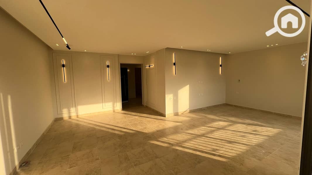 13 62797fdc-3411-46e5-b178-6c089cf6a6c3. jpg