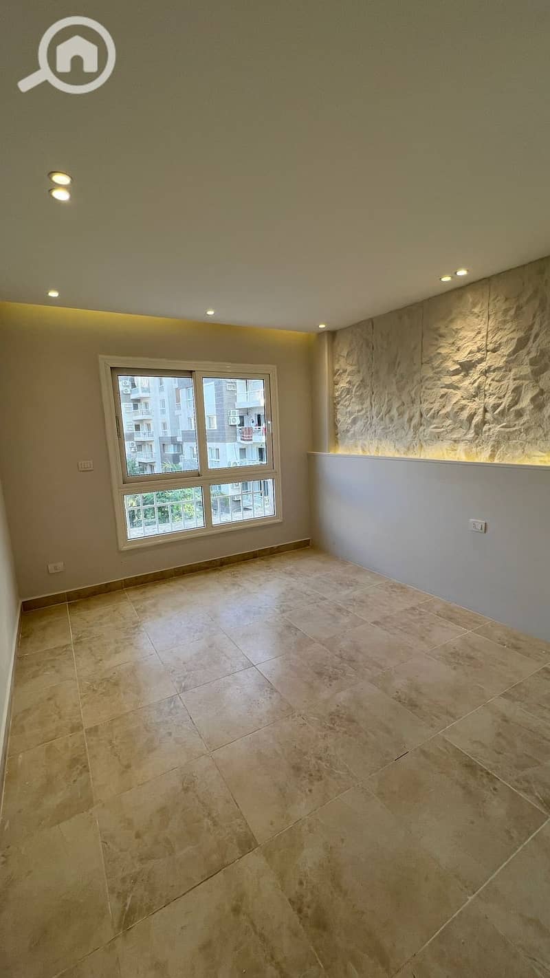 19 f6d8439c-2b1a-4e68-afa4-3331a527657e. jpg