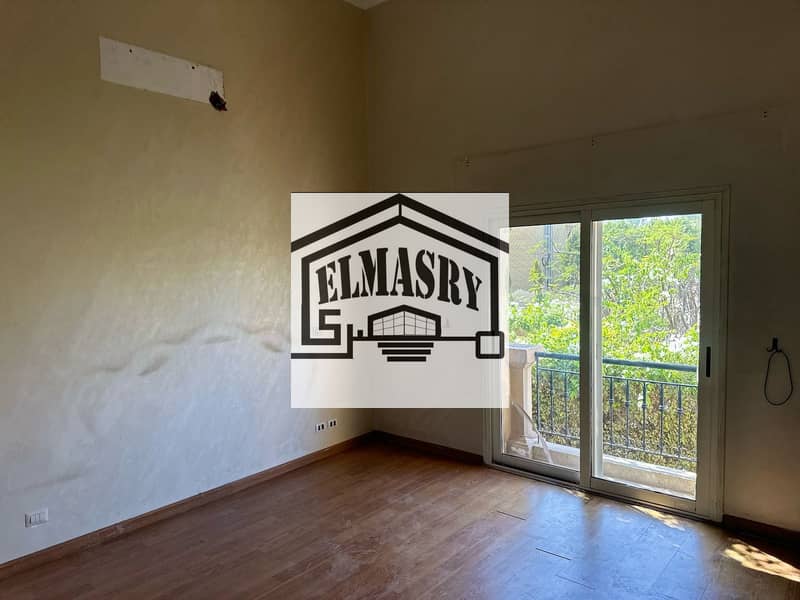 35 bad744d8-9096-4ffa-b19d-b7c6b4257a80. jpg