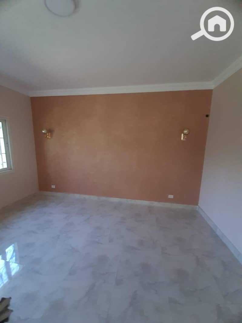 10 d2e9e57a-84af-4d8e-9760-a912acee4b83. jpg