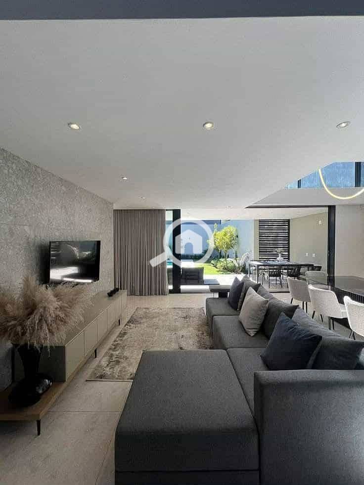 13 WhatsApp Image 2025-11-04 at 13.30. 37 (1). jpeg