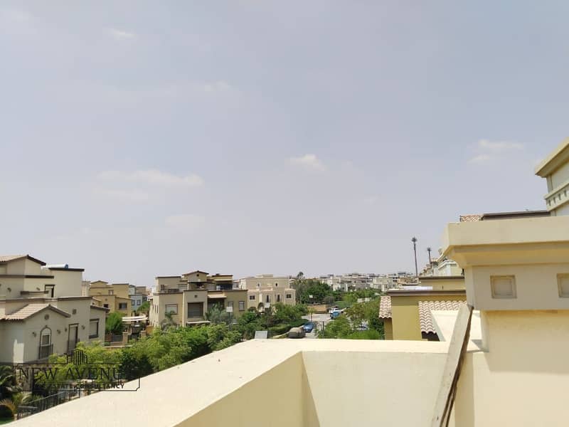 10 WhatsApp Image 2025-11-04 at 2.09. 07 PM. jpeg