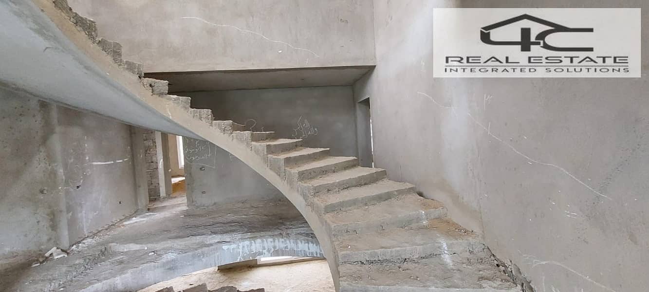 4 WhatsApp Image 2025-11-04 at 4.18. 23 PM (1). jpeg