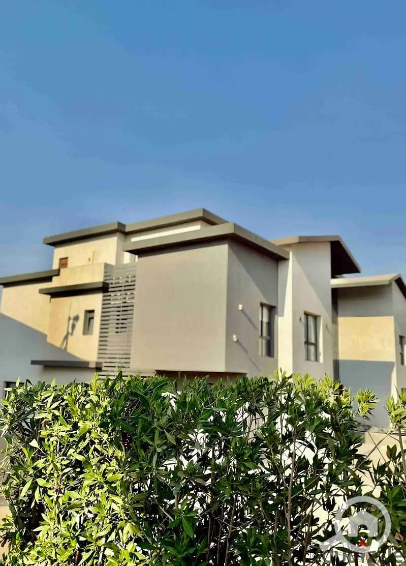 3 WhatsApp Image 2025-11-04 at 13.30. 32. jpeg