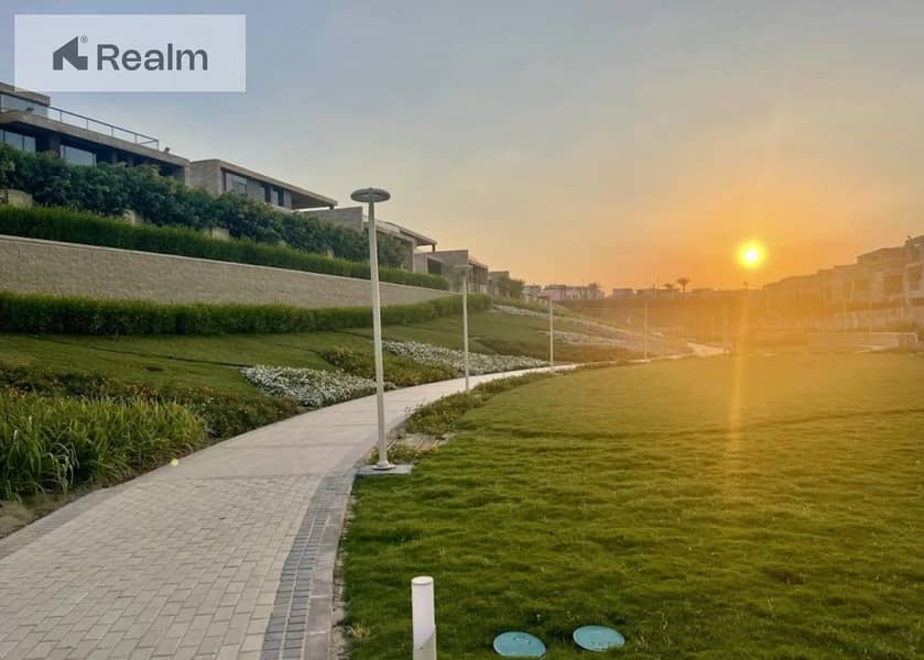 2 209-residential-in-mostakbal-city-taj-city-compound-KDjyzzJomD. jpg