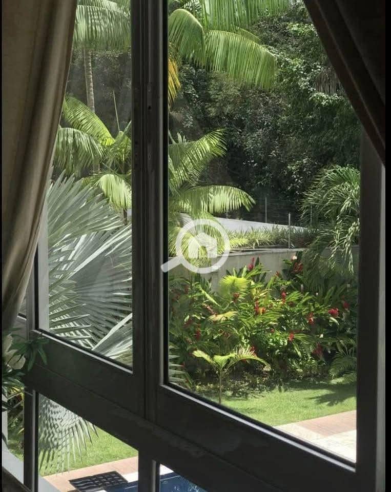 10 WhatsApp Image 2025-11-04 at 13.30. 34 (4). jpeg