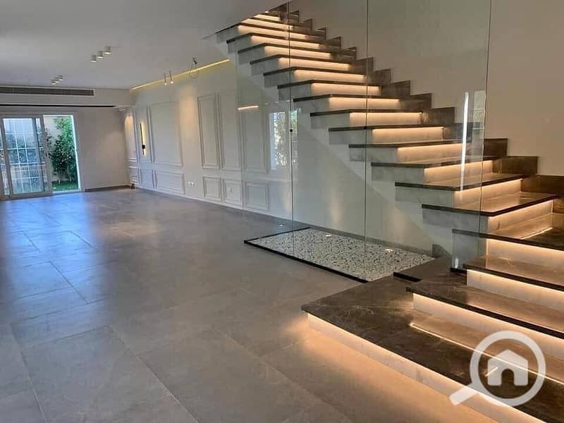 5 WhatsApp Image 2025-11-04 at 13.30. 35 (2). jpeg