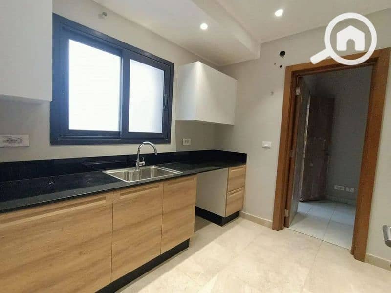 3 6557989-1d207o_800x600. jpg