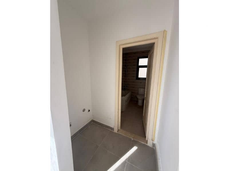 7 WhatsApp Image 2025-11-03 at 4.27. 36 PM (3). jpg