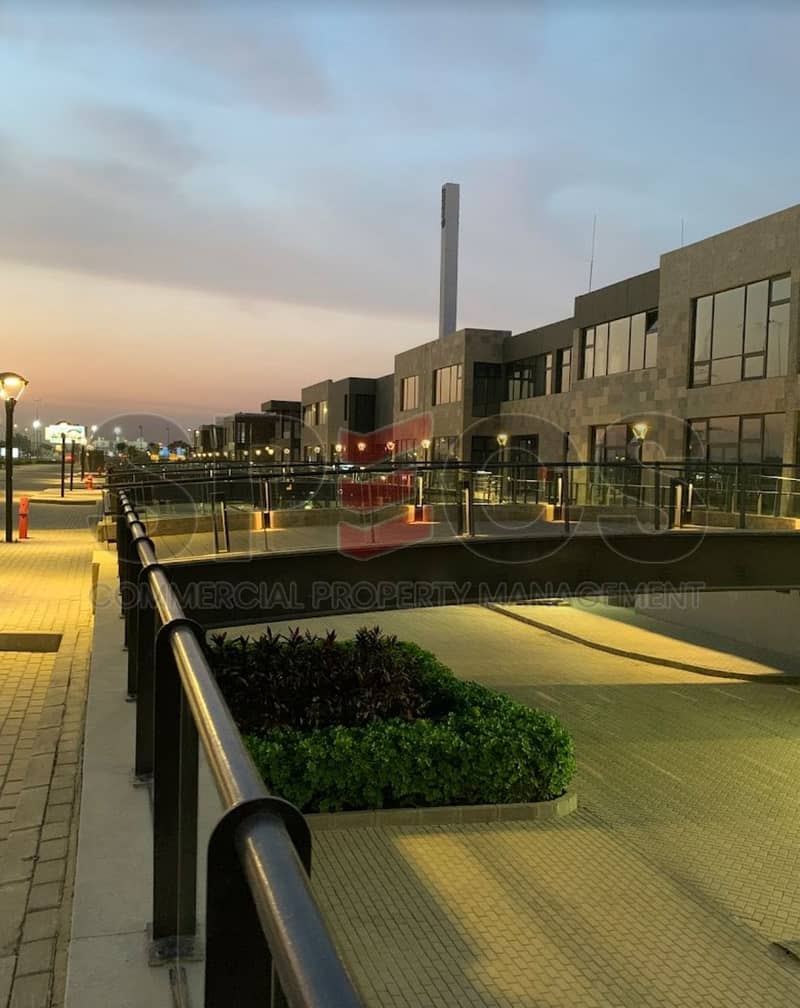 8 1a0130d5-a8e7-4eba-909d-5b13a3816ce4. jpg