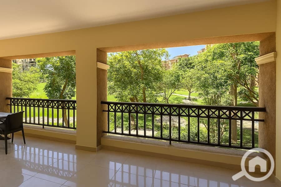 2 995992b4-fee7-4bc5-9e46-bf1f1b8affe5. jpg