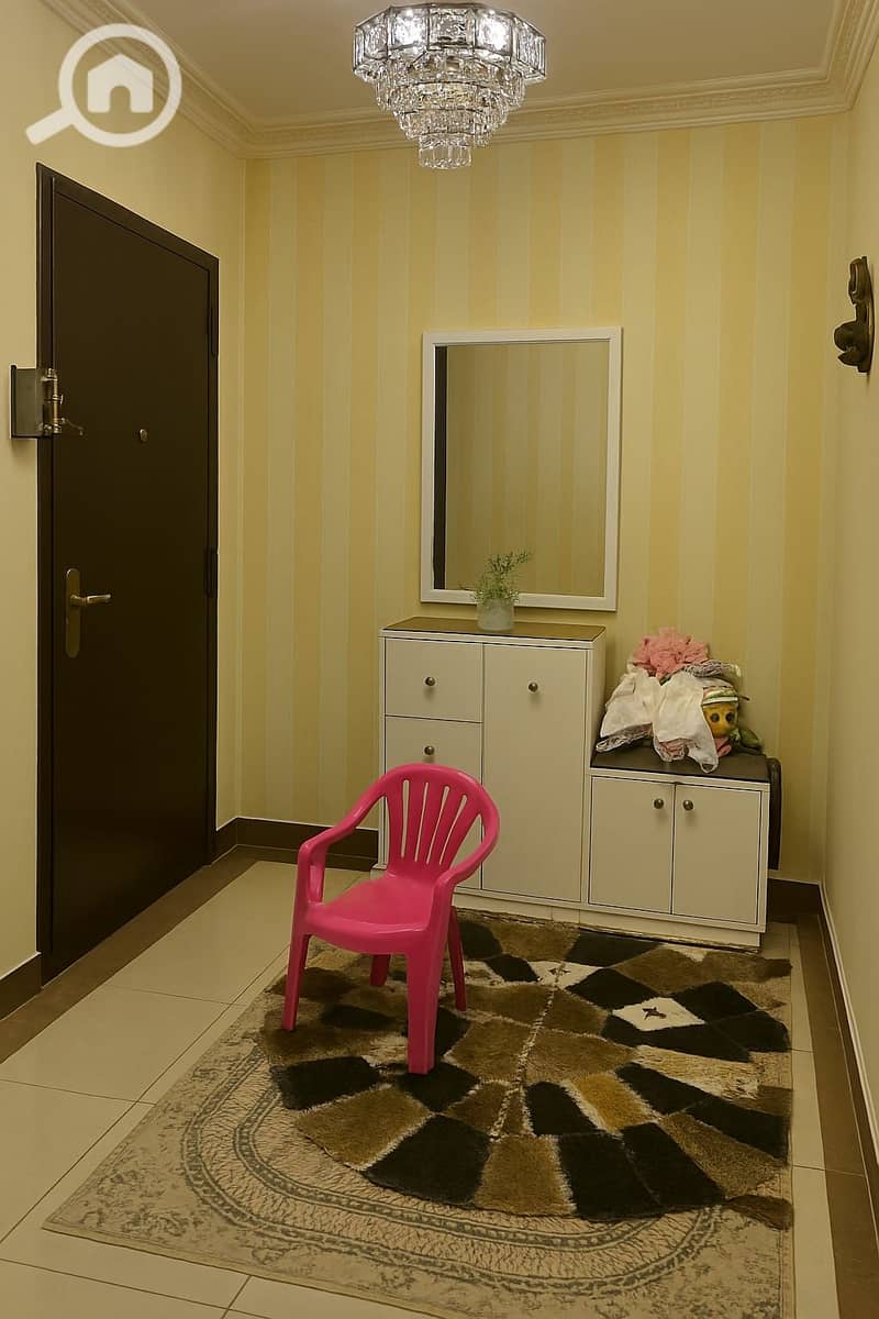 5 57eb2c70-bfc6-4874-b25e-132d90fccfe9. jpg