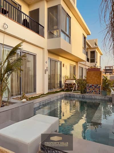 4 Bedroom Townhouse for Sale in Sheikh Zayed, Giza - PHOTO-2025-01-22-16-11-11. jpg 4 Bedroom Townhouse for Sale in Sheikh Zayed, Giza - PHOTO-2025-01-22-16-11-11. jpg